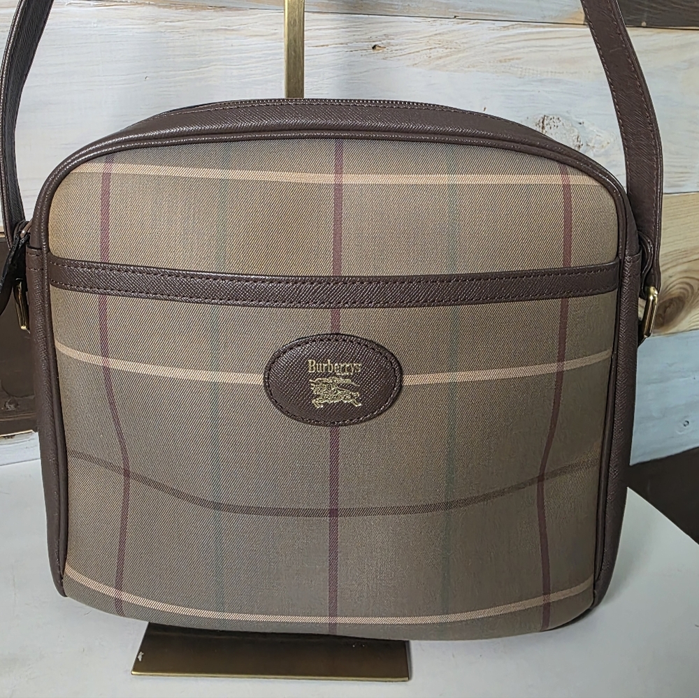 Burberrys Nova Check Vintage Excellent Condition Bag Classic Plaid - Picture 17 of 17
